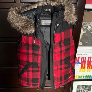 Eddie Bauer winter puffer vest detachable hood